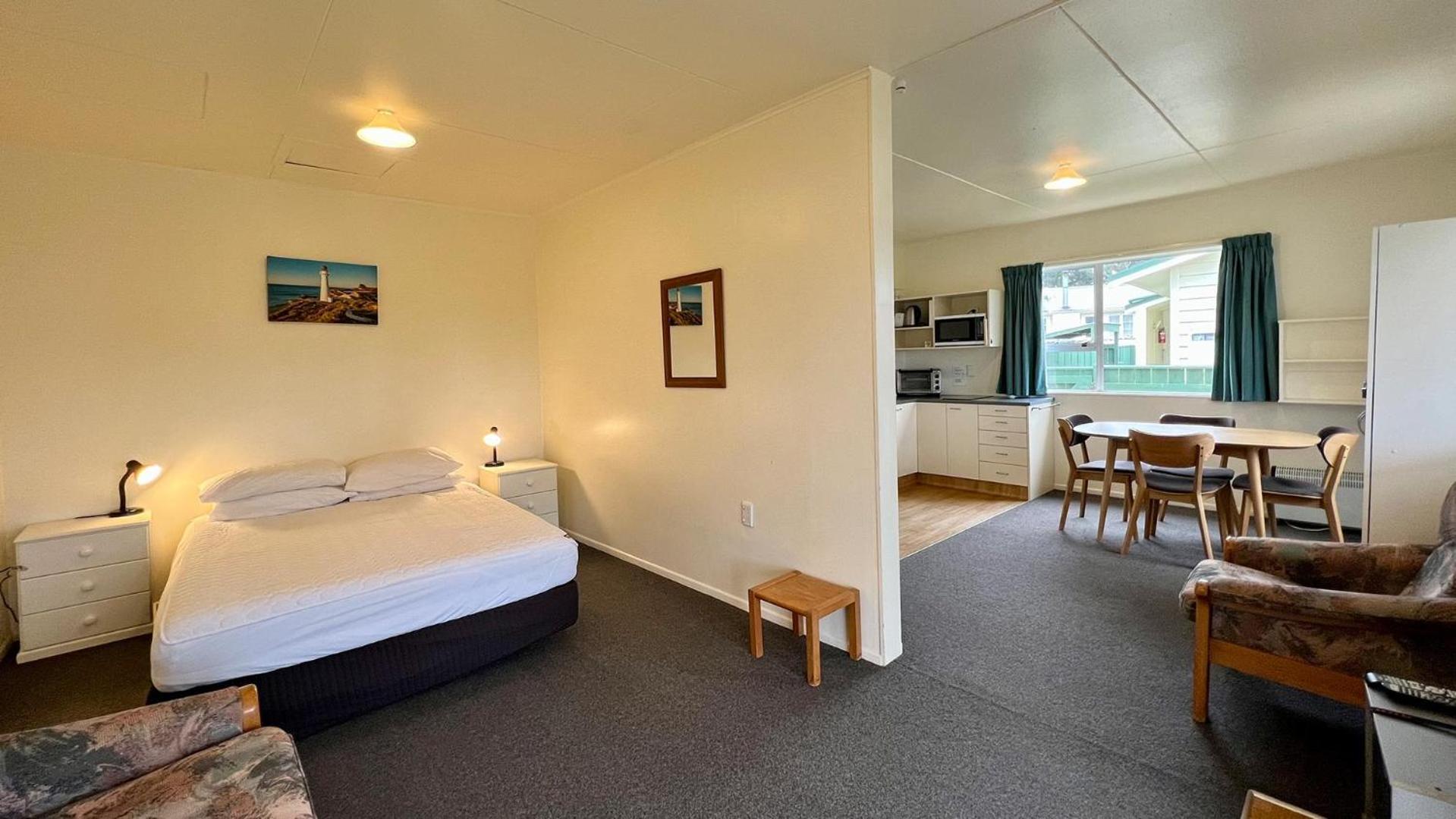 Castlepoint Holiday Park & Motels Exterior photo