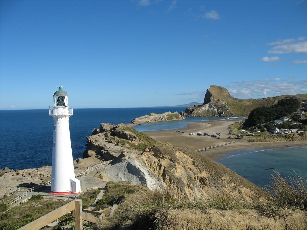 Castlepoint Holiday Park & Motels Exterior photo