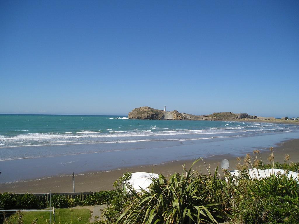 Castlepoint Holiday Park & Motels Room photo